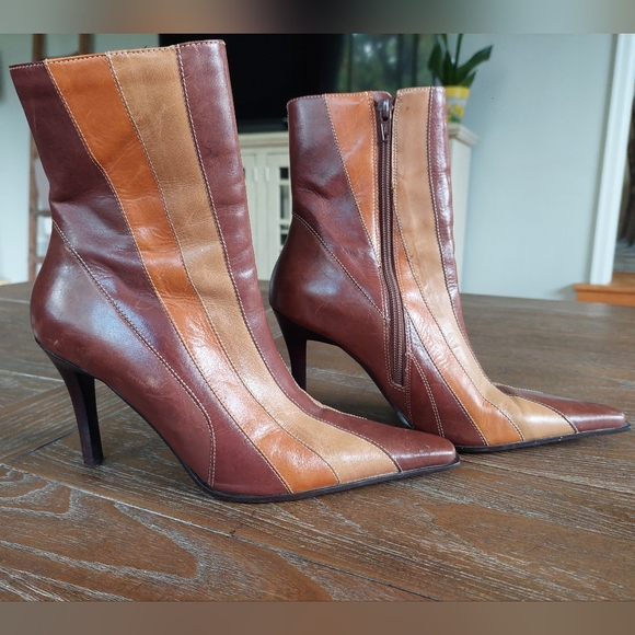 Vintage Bronx Helena Leather Boots, Size 9M. - Picture 6 of 12